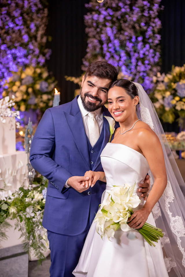 Coluna 'A Força da Notícia', destaca: Casamento dos médicos Lívia Stela Monteiro e Ramon Batista