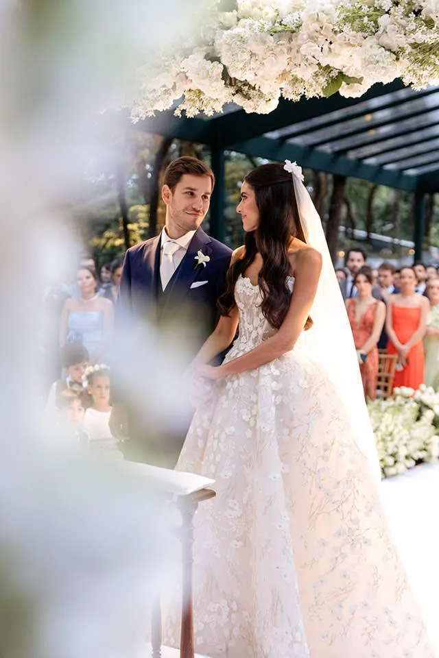 A Força da Notícia destaca: Casamento Lica e Pedro, movimentou São Paulo