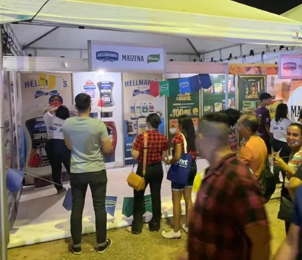 Maizena tem estande com ativações e brindes para o público do Cidade Junina