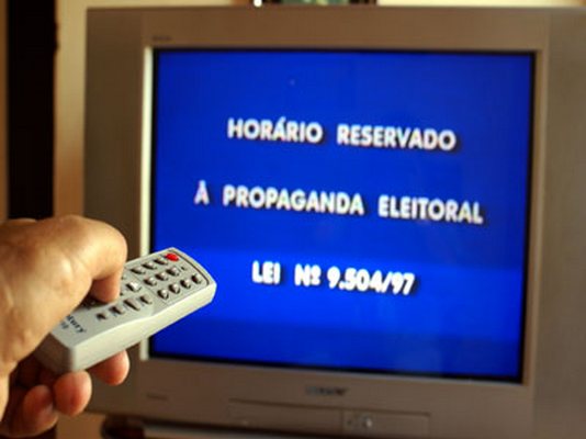 Propaganda eleitoral no rádio e na TV encerra nesta sexta-feira