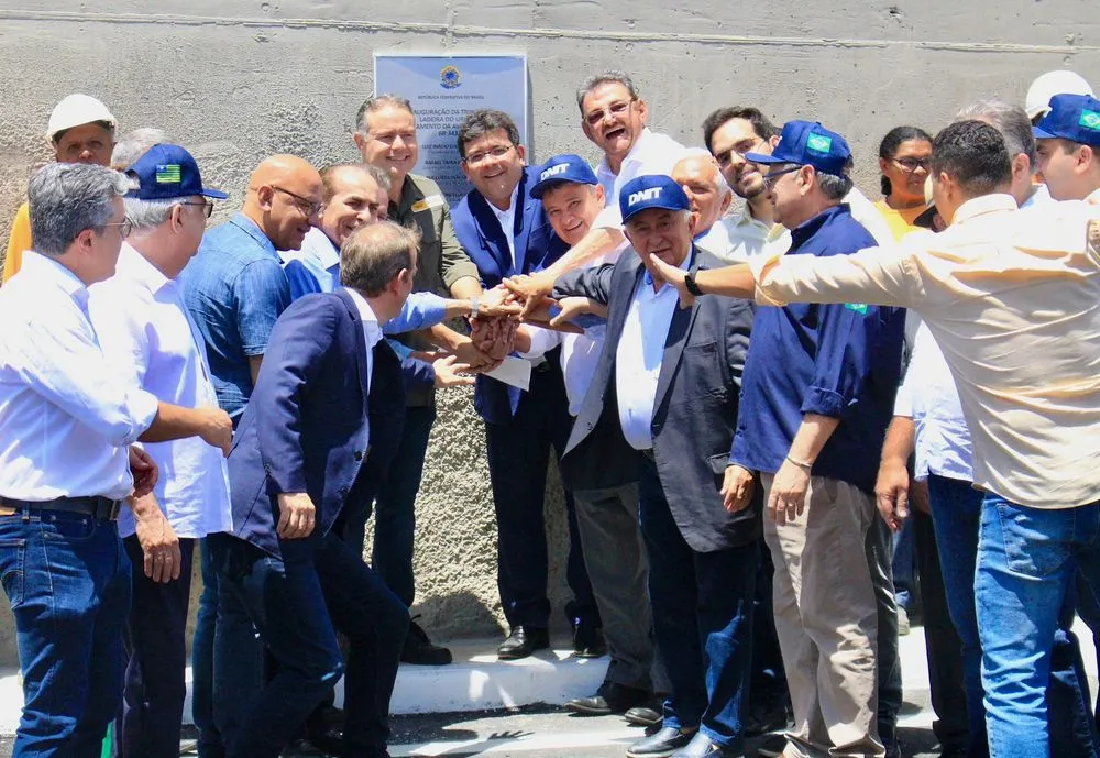 Em inauguração do rebaixamento da João XXIII, ministro Renan Filho assegura R$ 1 bilhão de investimentos para o Piauí