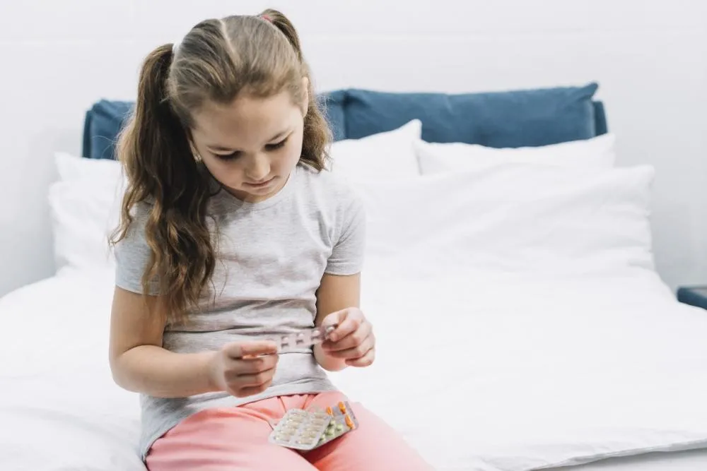 Automedicação infantil: pais devem ficar atentos e buscar orientação médica