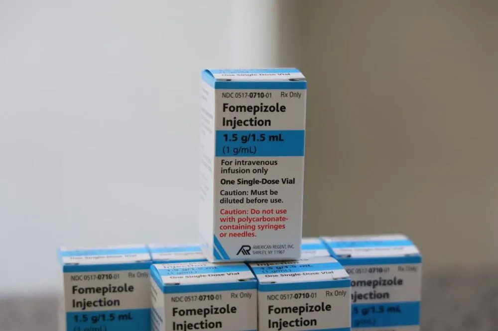 Medicamento Fomipizol para contaminações por metanol (Foto: Márcio Sales/Ascom Sesapi)