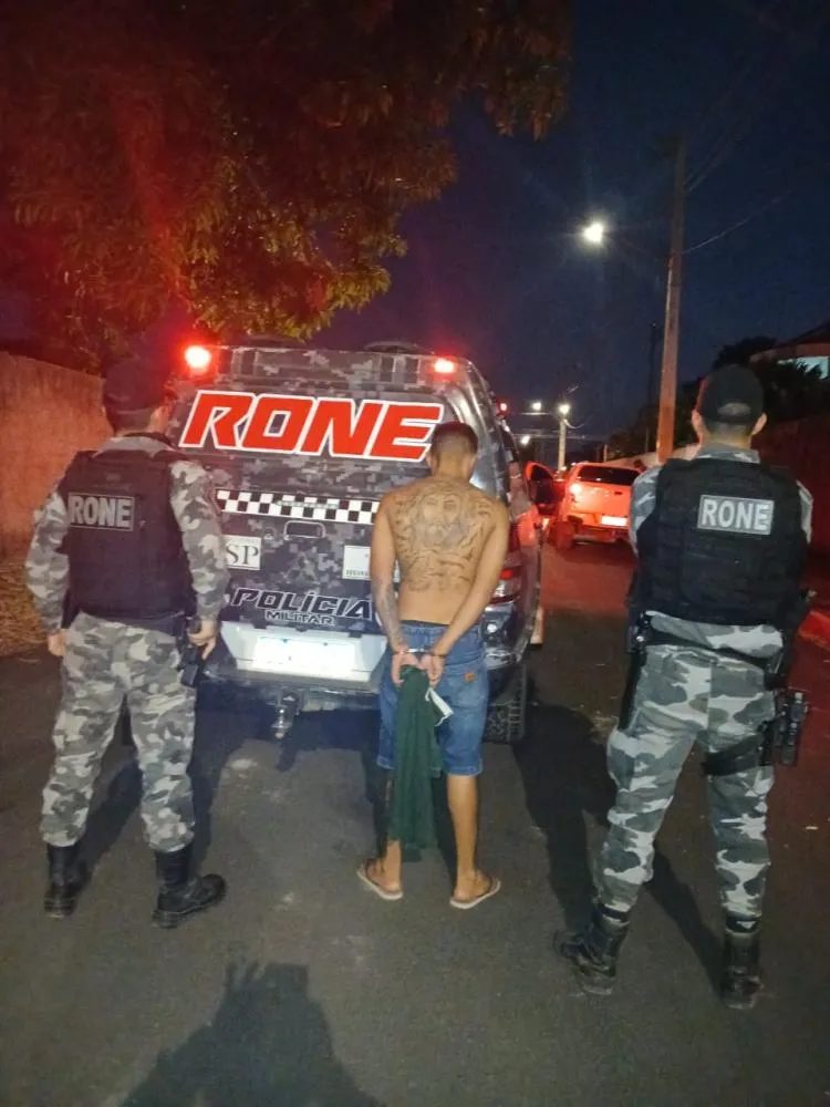 PM apreende menor e recupera veículos roubados em operação na zona Leste de Teresina