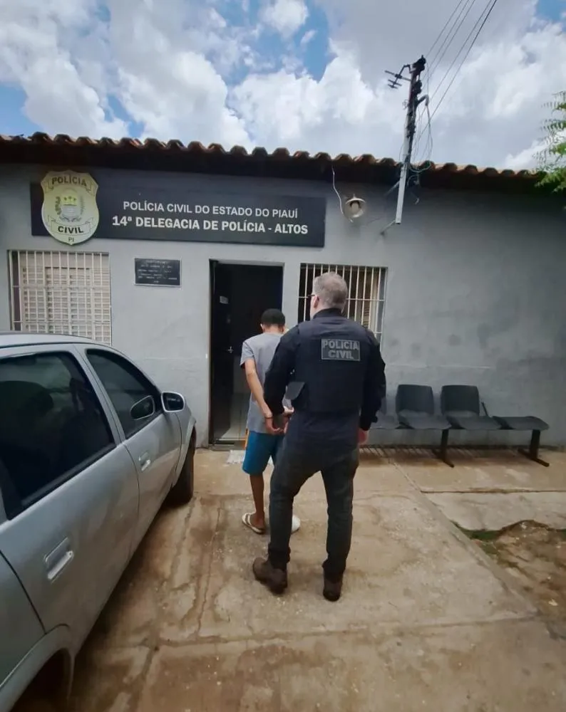 Adolescente é apreendido por envolvimento em homicídio em Altos