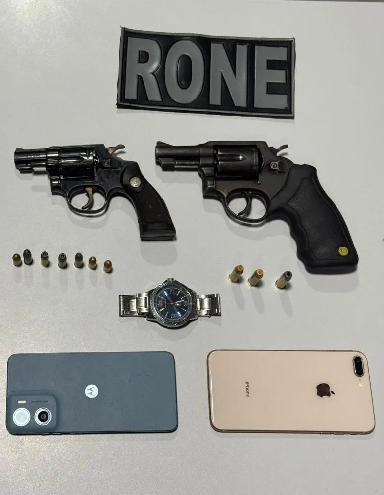 PM apreende três menores com duas armas de fogo durante abordagem na Zona Norte de Teresina
