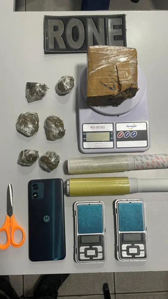 Mulher é presa suspeita de tráfico de drogas na zona Sul de Teresina