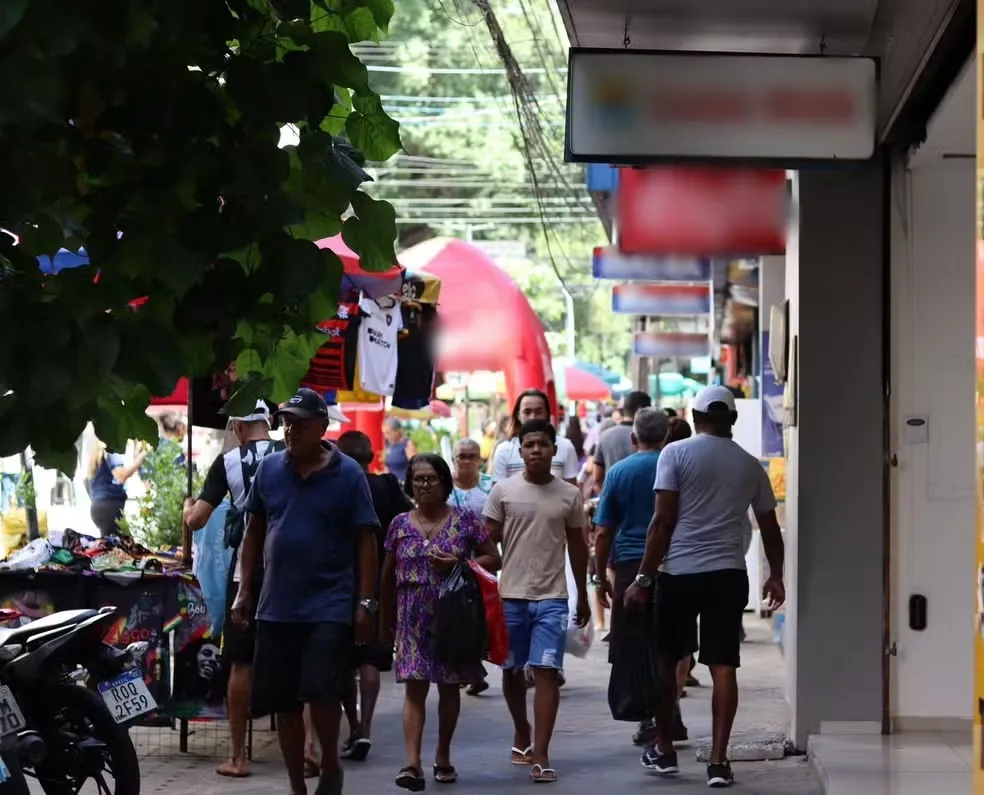 Comércio de Teresina terá mudanças no funcionamento durante feriados e datas comemorativas de maio