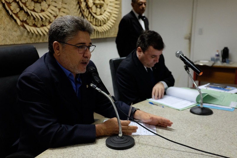 Deputados aprovam aumento para desembargadores e procuradores