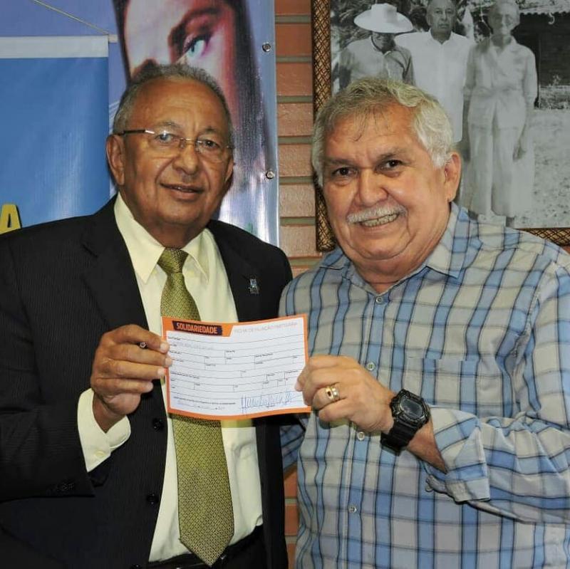 Dr. Pessoa e delegado Menandro Pedro se filiam ao Solidariedade