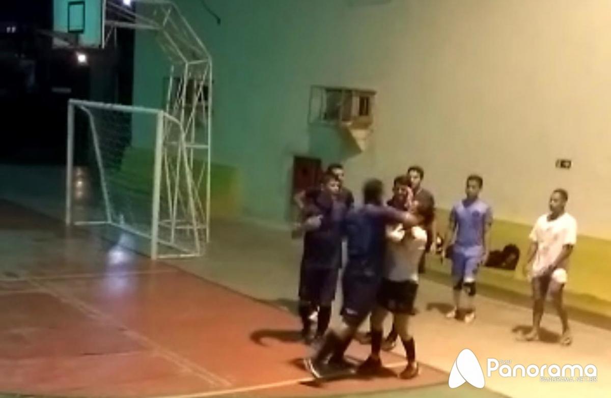Estudante bate em árbitra durante jogo de futsal na UFPI de Parnaíba