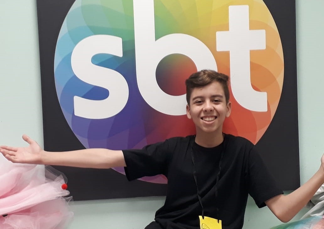Ator mirim piauiense faz sucesso no SBT e participa do Programa Raul Gil