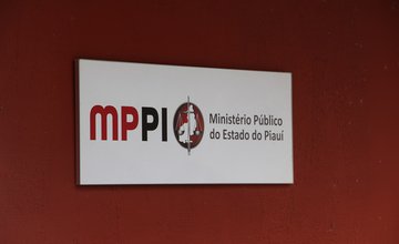 Justiça suspende aumento salarial de vereadores de Jatobá do Piauí