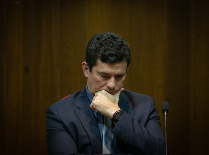 Conversas revelam Sergio Moro direcionando Deltan Dallagnol na Lava Jato