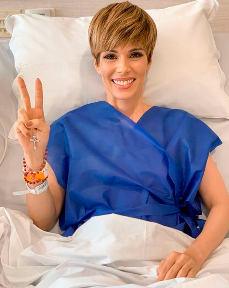 Ana Furtado comemora o fim do tratamento contra o câncer de mama