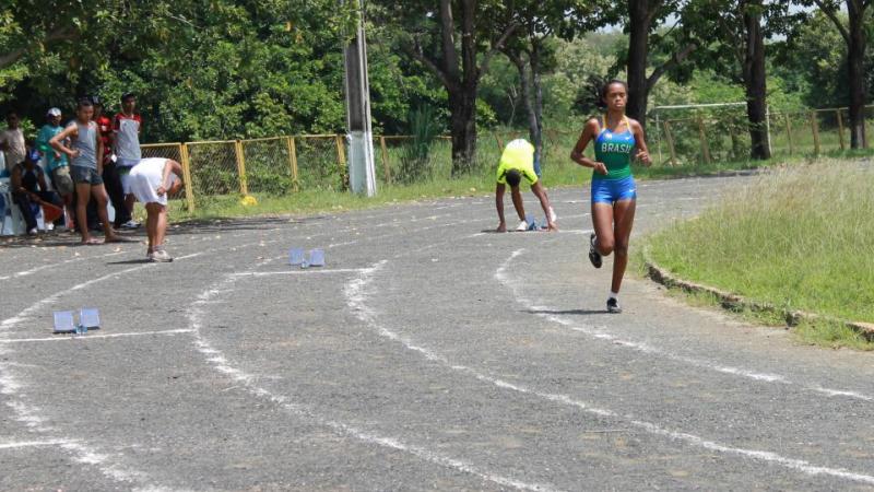 Obras da Pista de Atletismo da UESPI serão retomadas neste mês
