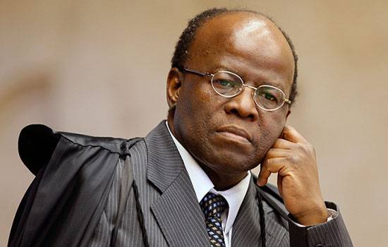 PSB confirma filiação de Joaquim Barbosa na sexta-feira