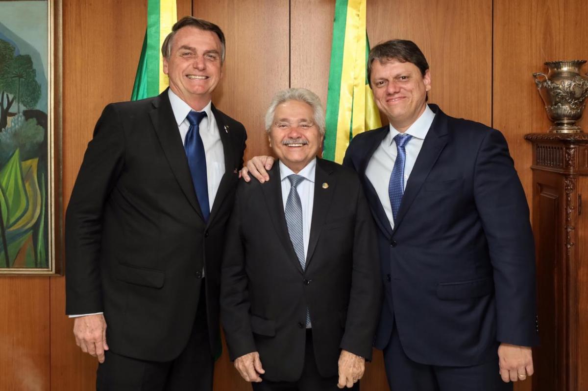 Elmano diz que Bolsonaro garante recursos para rodovias do Piauí