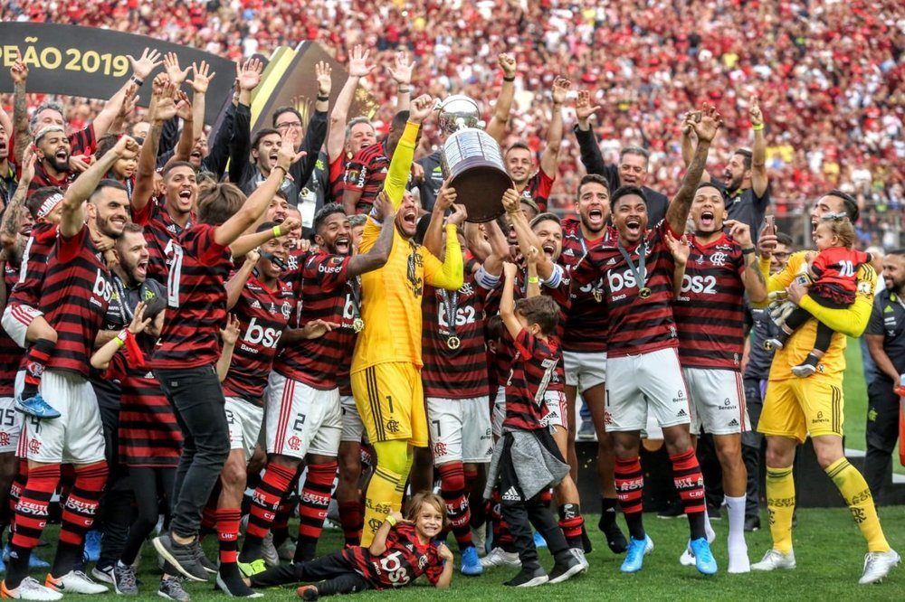 Flamengo vira sobre River Plate e é bicampeão da Libertadores