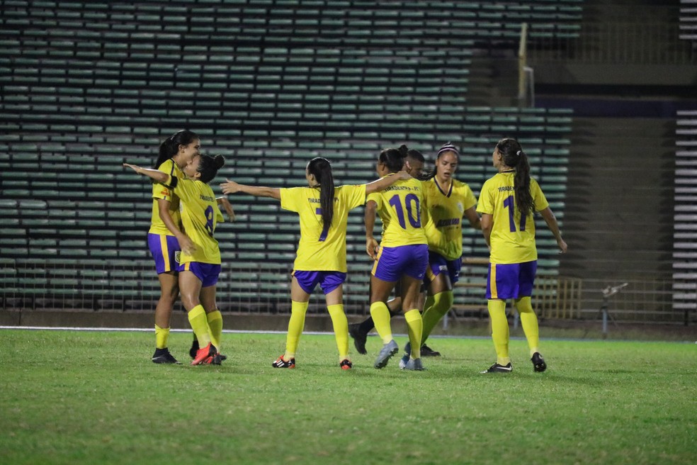 No jogo de estreia, Tiradentes vence Teresina por 2x1