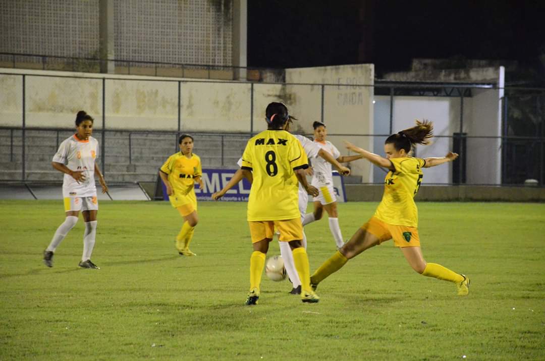 Semifinais da Copa Batom acontecem nesta quinta (12)