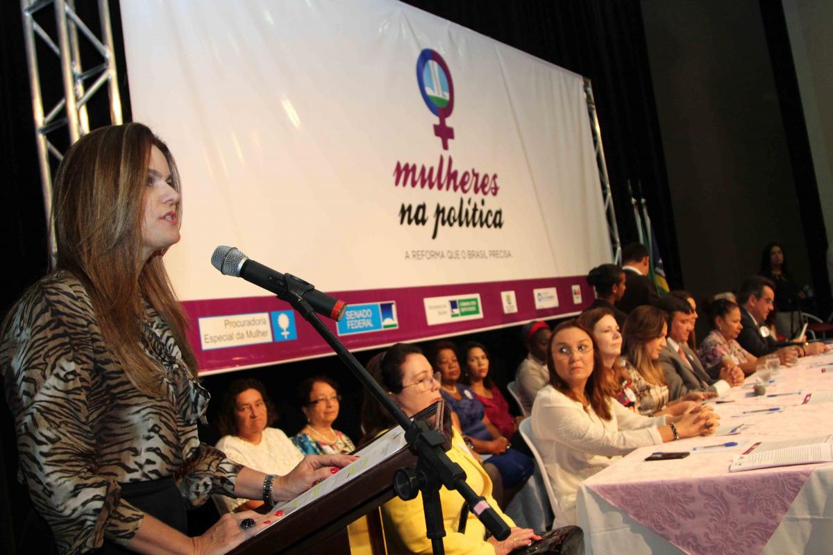 Lançamento da cartilha Mais Mulheres na Política