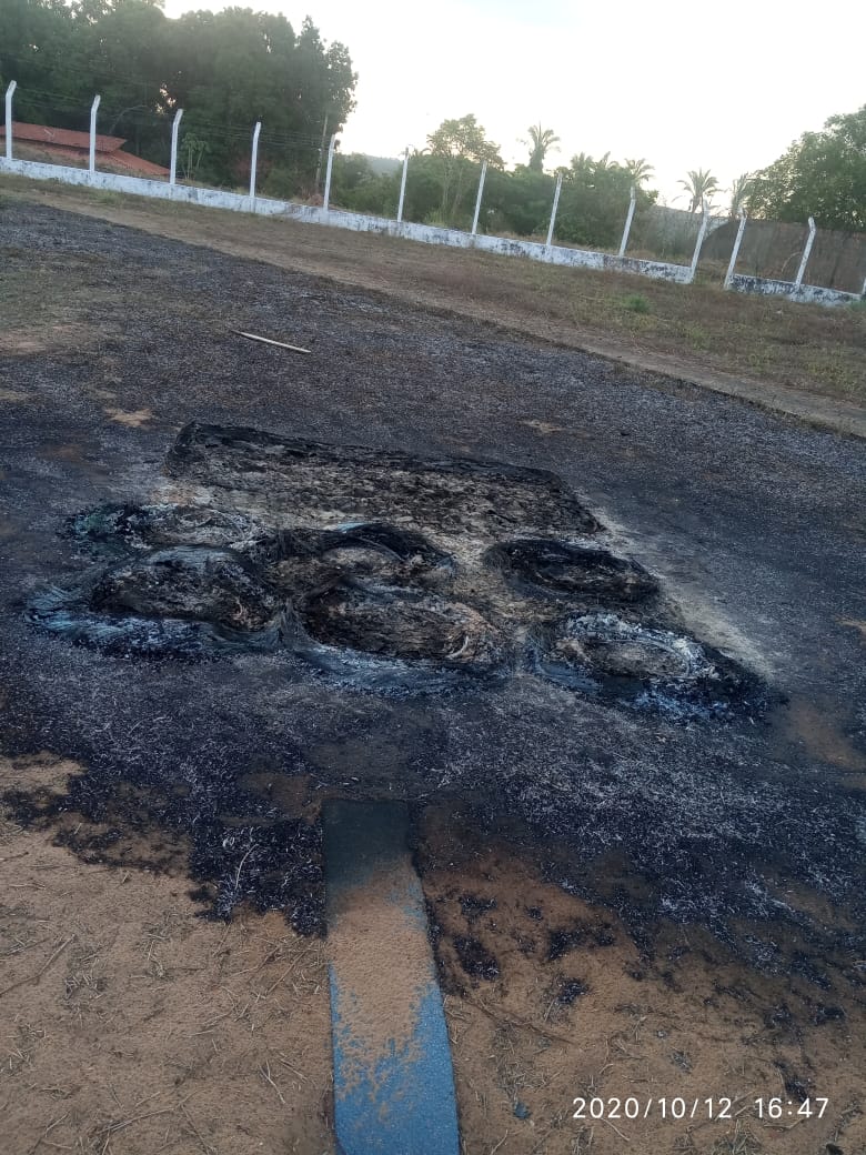 Centro de treinamento de atletismo tem materiais de treino incendiados no Piauí