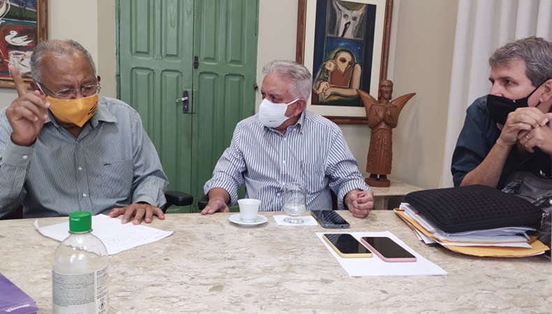 Semduh se reúne com Dr. Pessoa para agilizar a instalação de banheiros e lavabos públicos